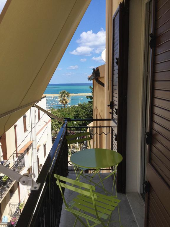 Residence Le Rose Castellammare del Golfo Exterior photo
